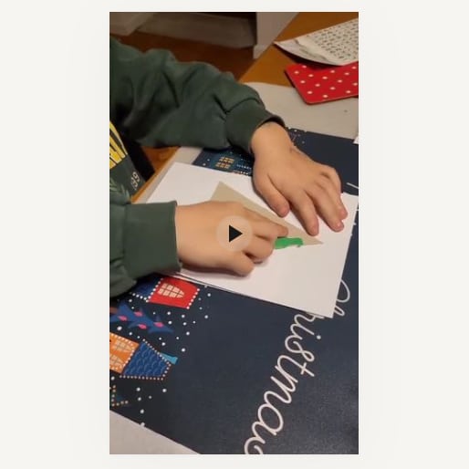 Wojtek 6 lat - <a href="https://www.dropbox.com/scl/fi/1z230kjlre6wfr4ah28s8/Wojtek_6lat.mp4?rlkey=tifmextwfc4ktqcgquo27wjei&st=ehy3cyf3&raw=1" target="_blank">zobacz</a>